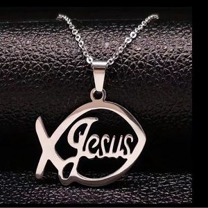 New Stainless Steel Jesus Christian Pendant Necklace Religious Jewelry